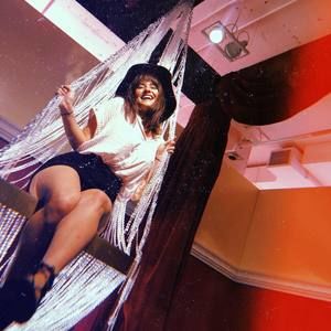 Meet your Posher, Kyra